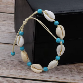 Leah Shell Bracelet