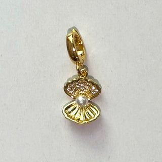 Clam Shell Pearl & Gemstones Charm